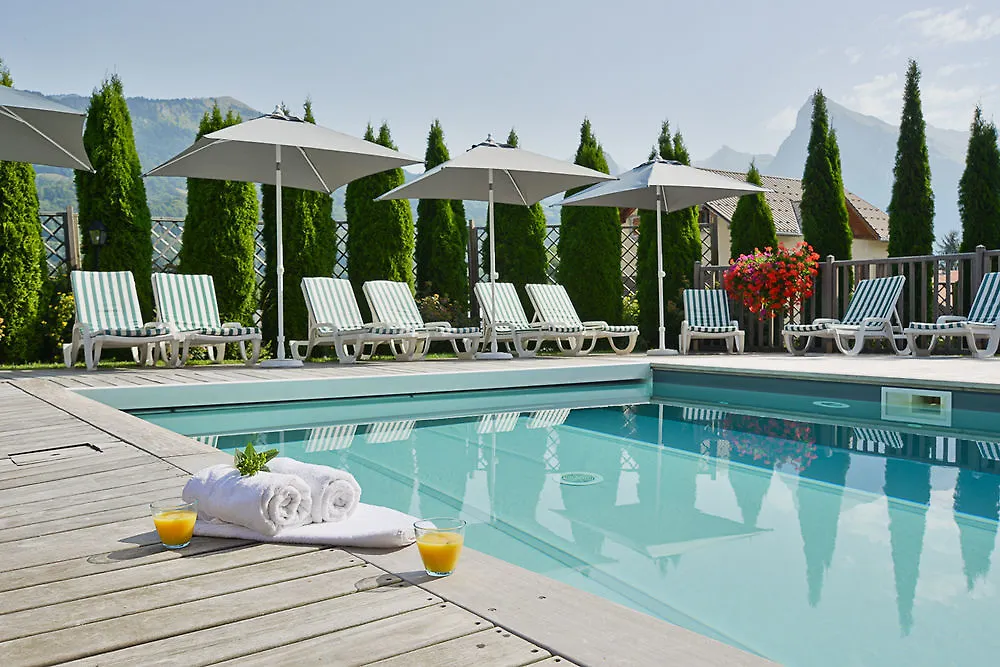 Le Morillon Hotel